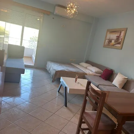 Skela Lägenhet Vlorë