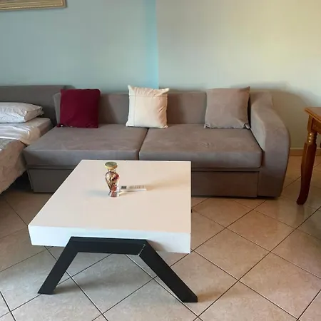 Skela Lägenhet *