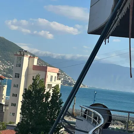 Skela Lägenhet Vlorë